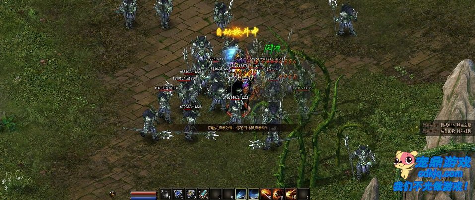 ���Ļ��ơ���AOE��DoT��˫������ģ��